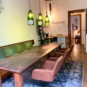  Hostal Minimal No 41 Alemania